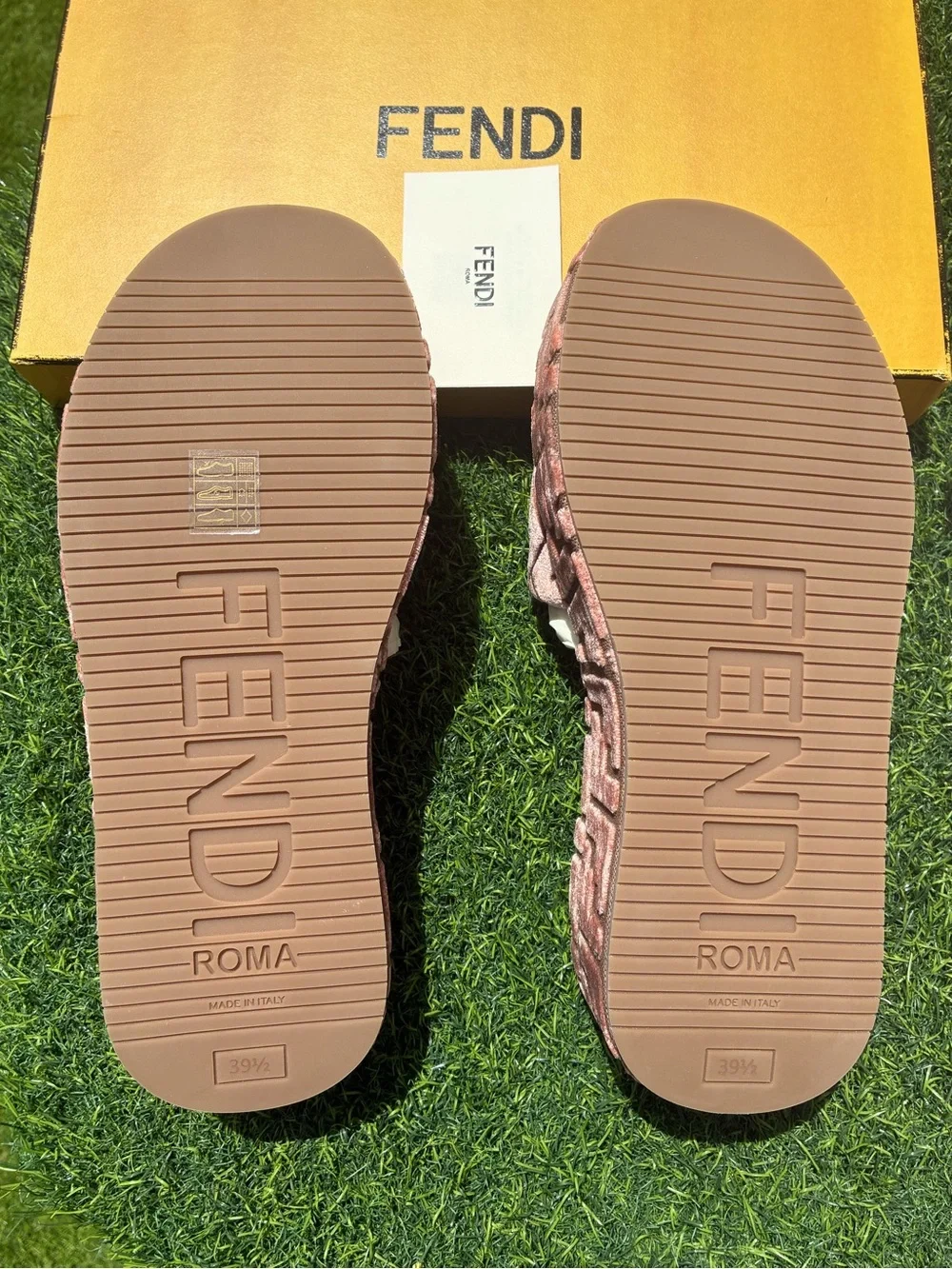 FENDI SUNSHINE PINK FF MONOGRAM PLATFORM SLIDE SANDALS EMBROIDERED LOGO SZ 39.5